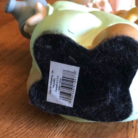 Angel Statue - Picture 4 of 4